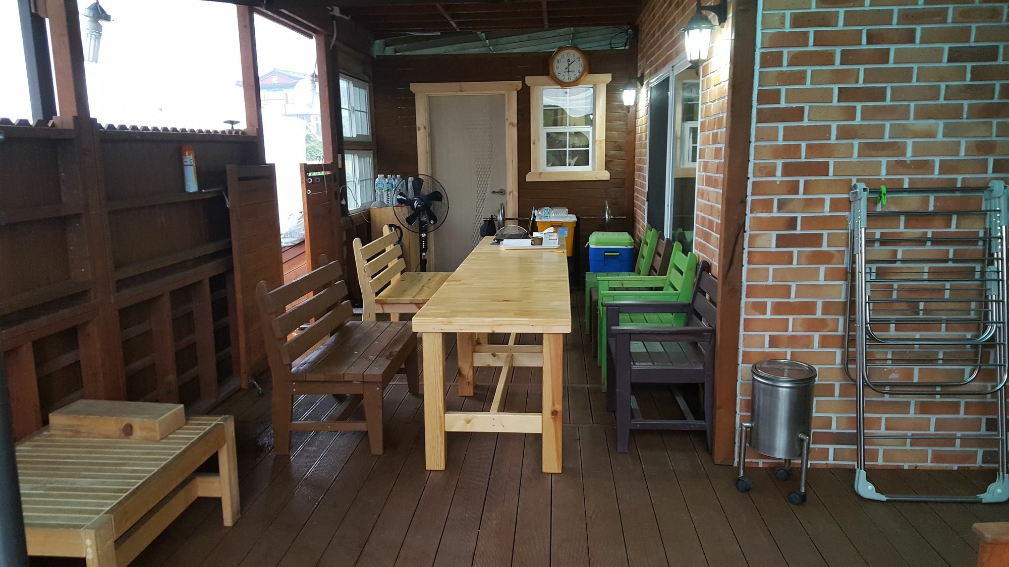 Tree House Guesthouse Чеджу Екстериор снимка